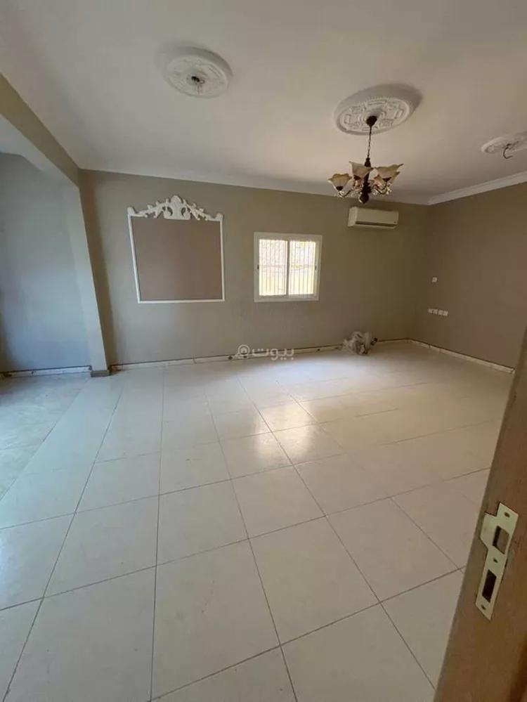 فيلا 7 غرف في العليا