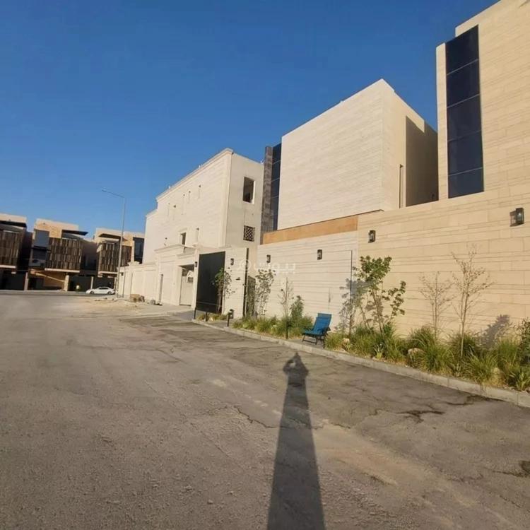 4 bedroom villa in Al Narjis