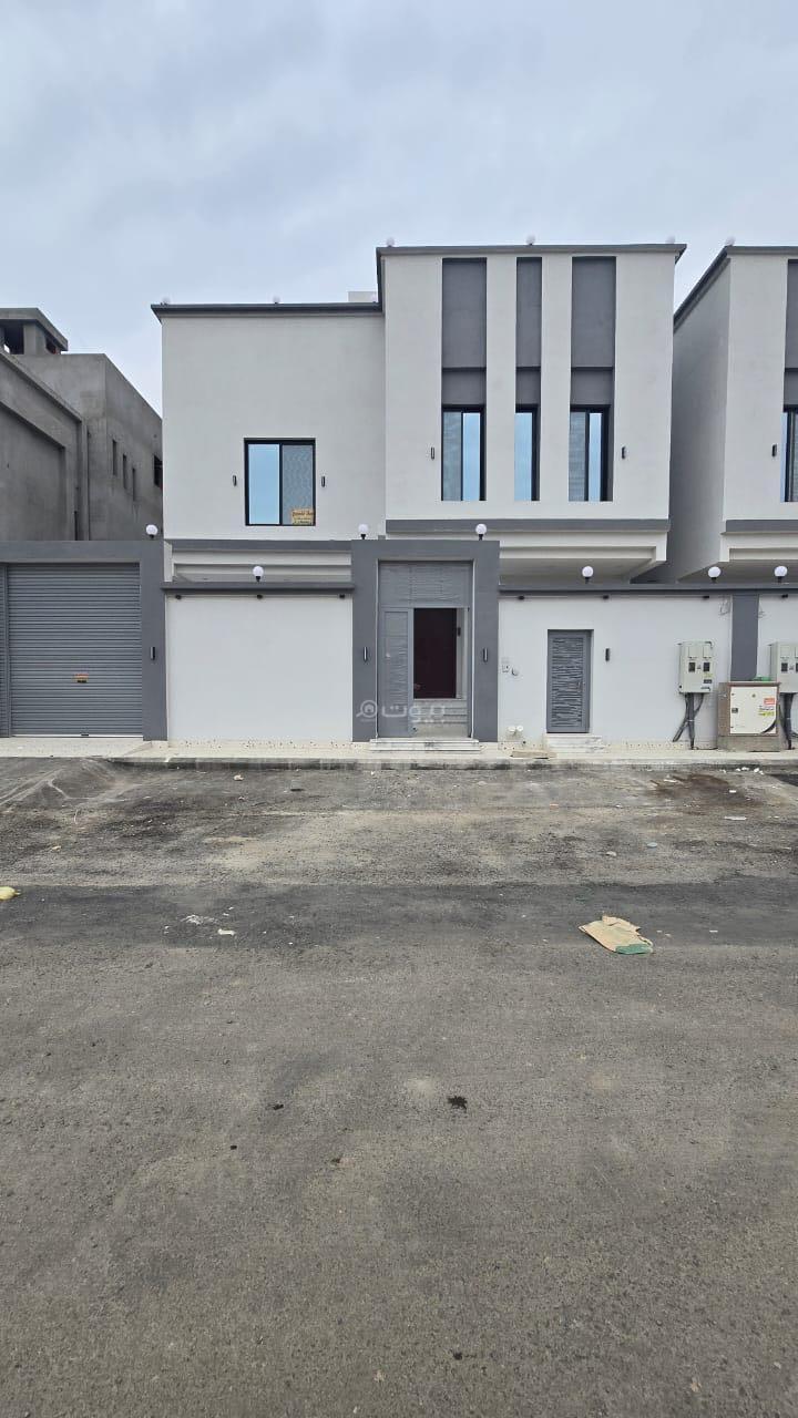 6 bedroom villa in Al Rahmaniyyah