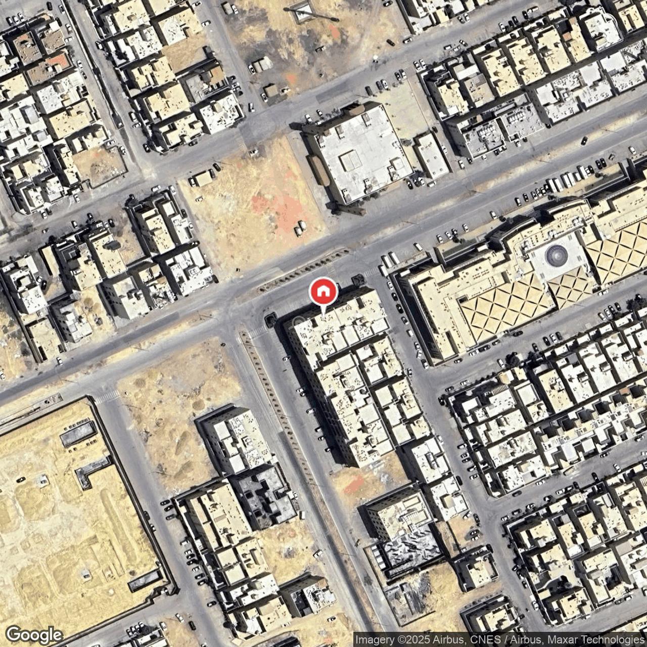 شقة  في العارض