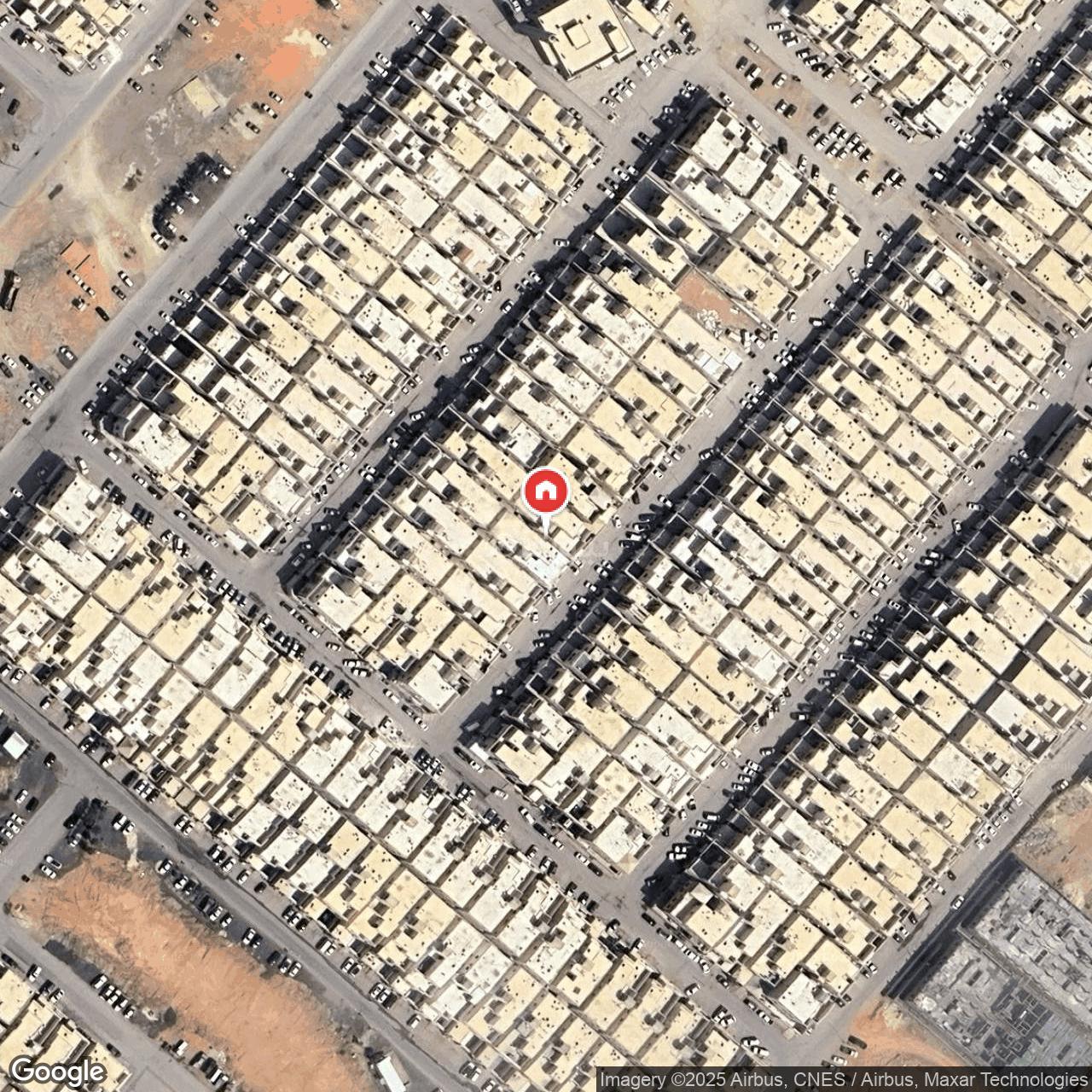 شقة  في الرمال