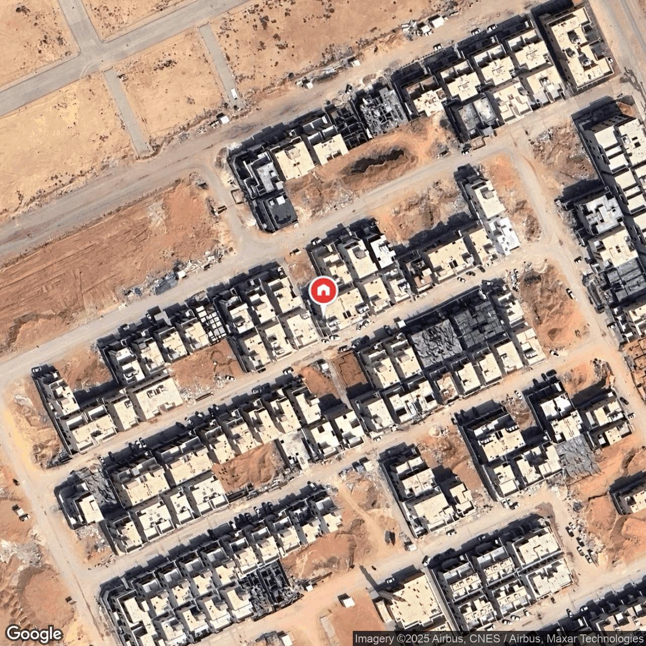 شقة  في الرمال