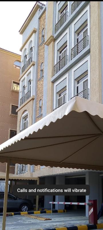 شقة 3 غرف في الحمرا