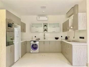 شقة 2 غرف في التعاون