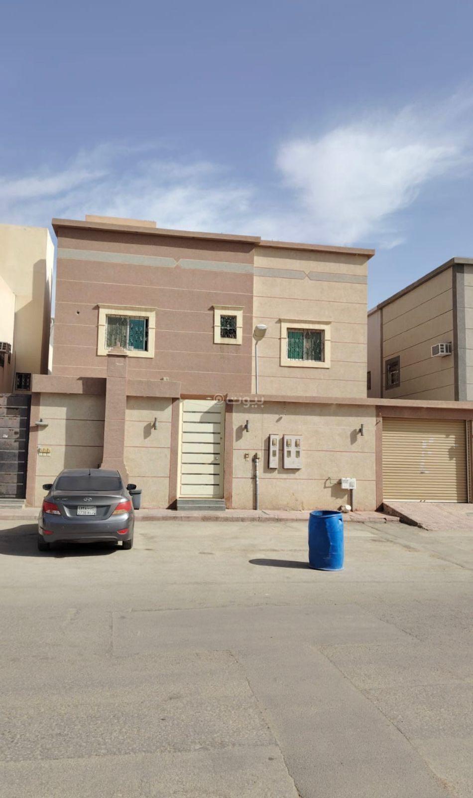 فيلا 7 غرف في عكاظ