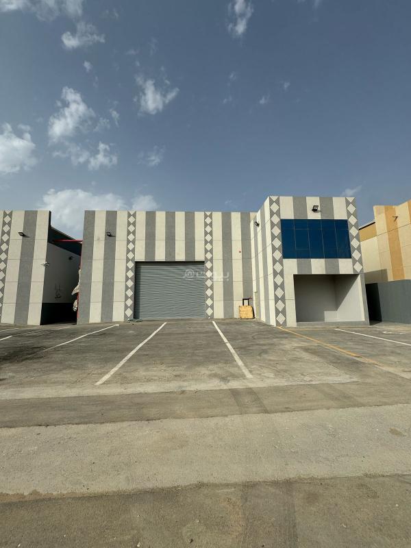 4250 sqm warehouse in Taibah