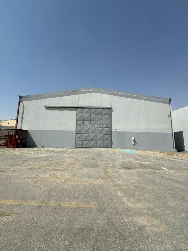 مستودع 1200 م² في طيبة