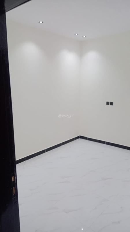 فيلا 5 غرف في الجنادرية