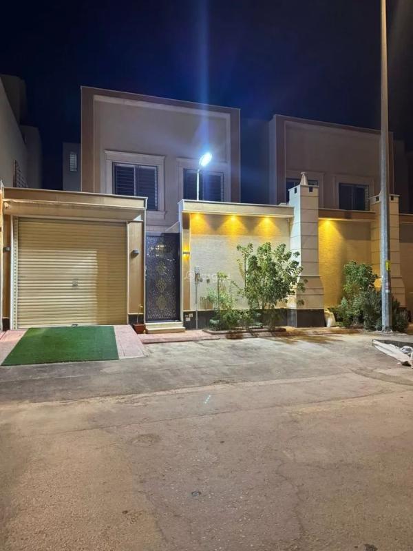 فيلا 4 غرف في عكاظ