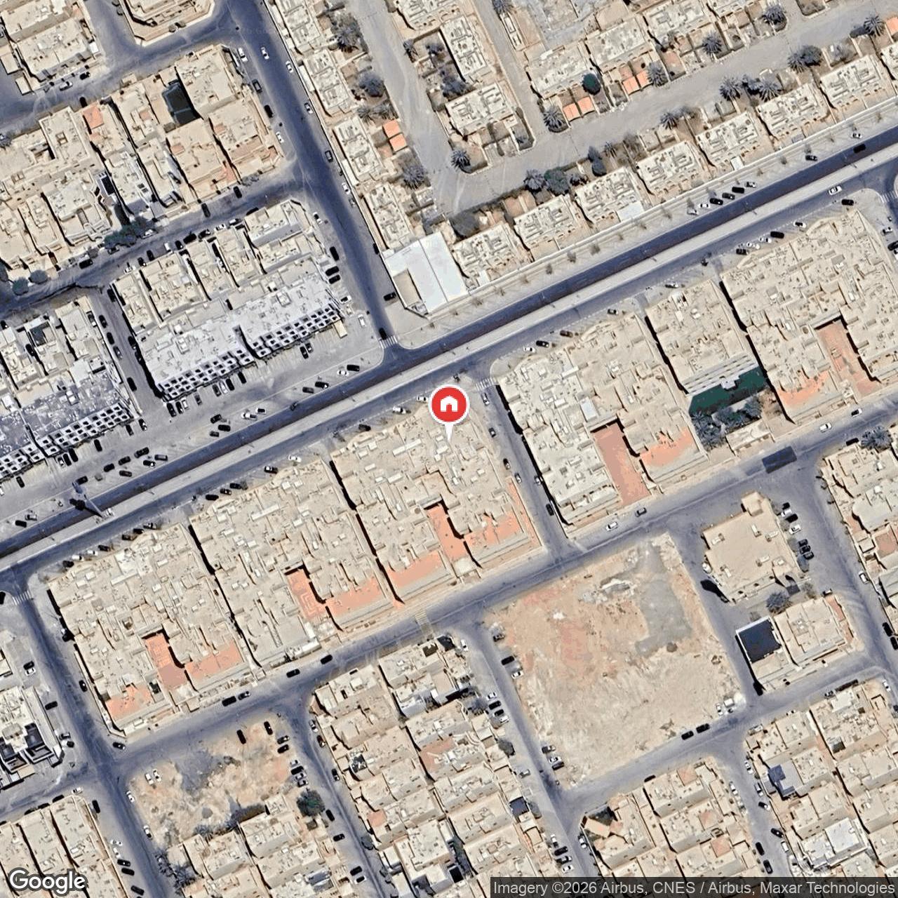 شقة  في الندى