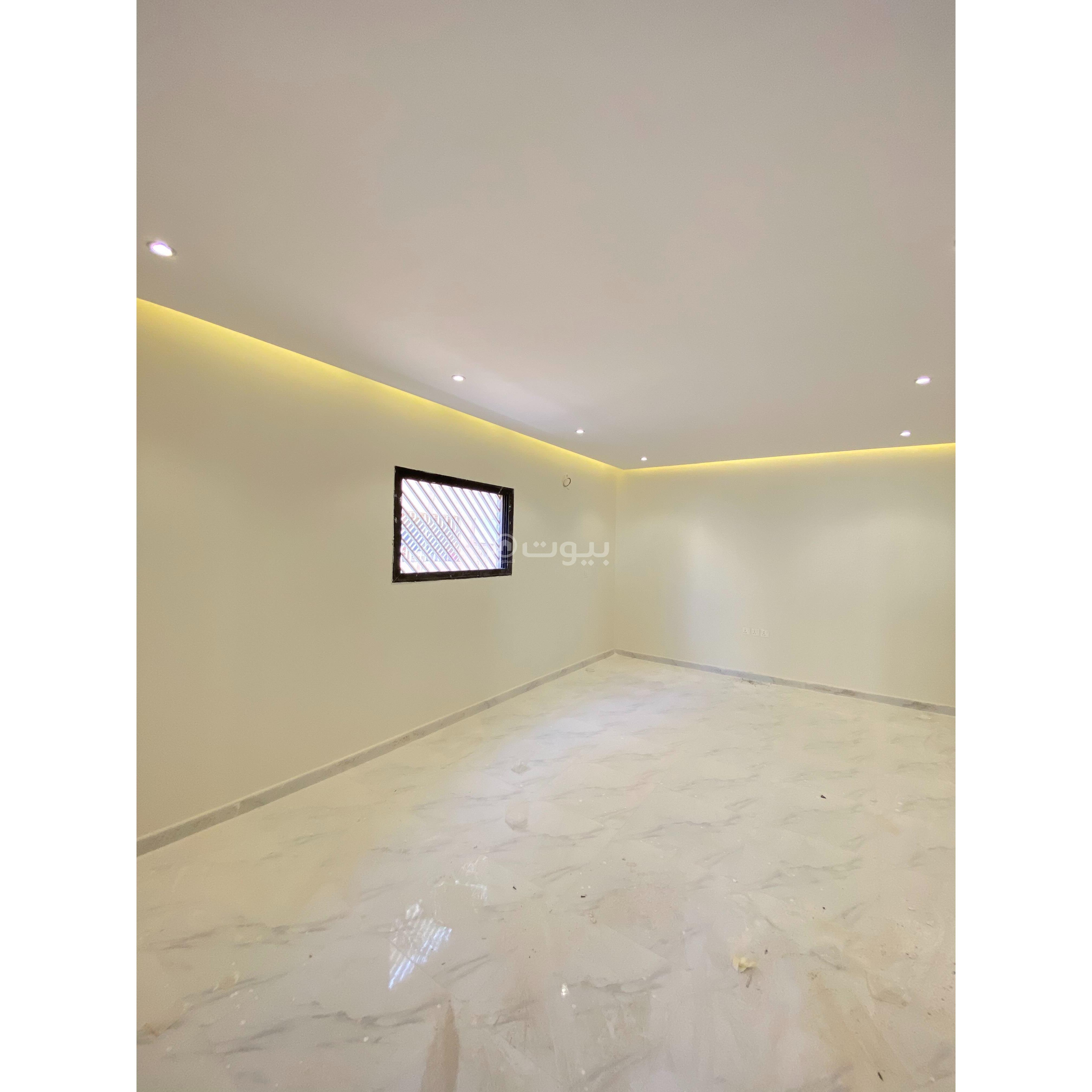 شقة  في السويدي