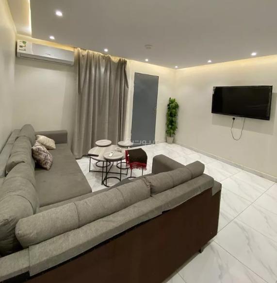 3 bedroom apartment in Al Hazm