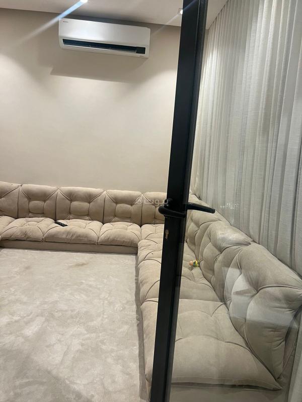 فيلا 5 غرف في العارض