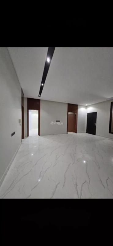 فيلا 6 غرف في عكاظ