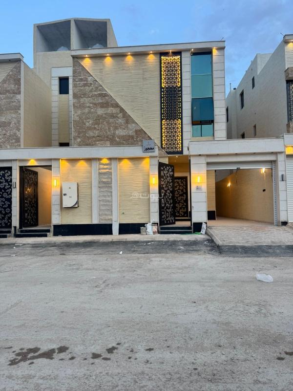 فيلا 7 غرف في عكاظ