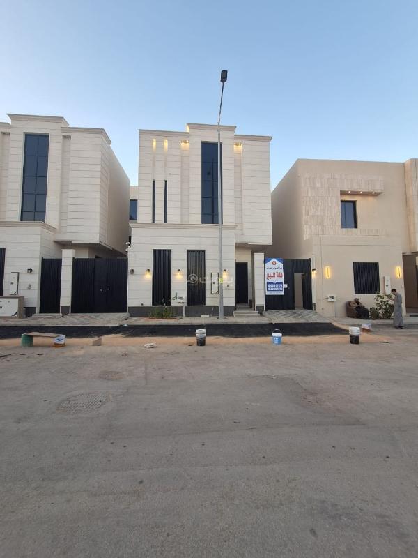 5 bedroom villa in Dhahrat Laban