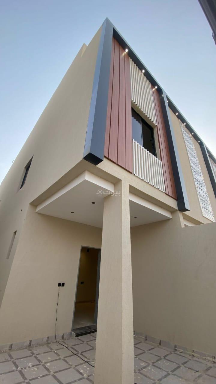 فيلا 5 غرف في العريجاء الغربية