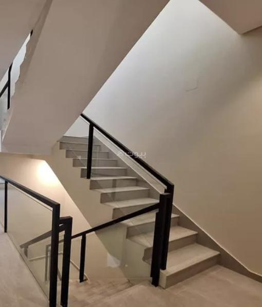 5 bedroom villa in Al Rimal