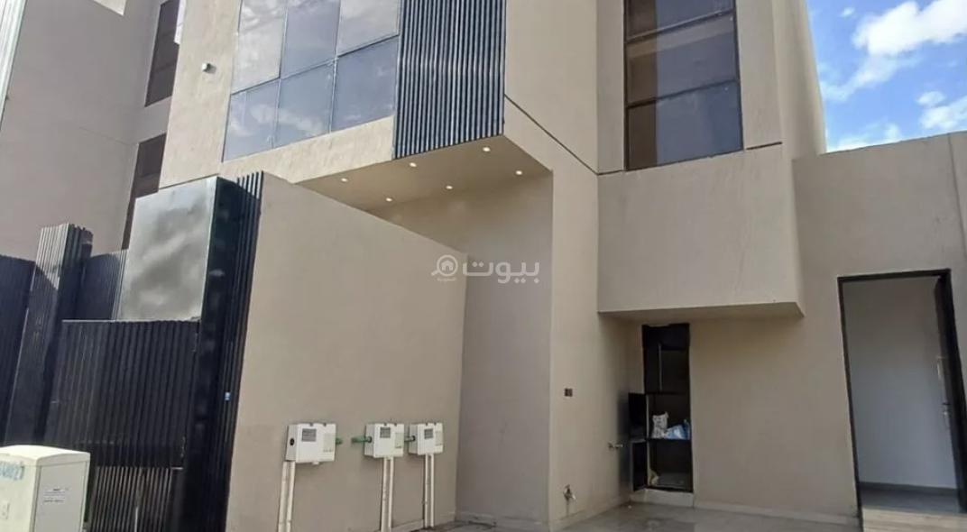 شقة 4 غرف في الرمال