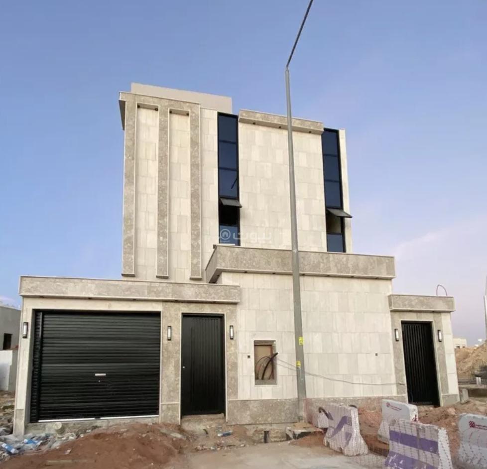 فيلا 4 غرف في الجنادرية
