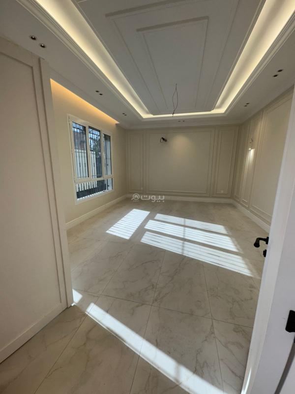 فيلا 11 غرف في الروضة