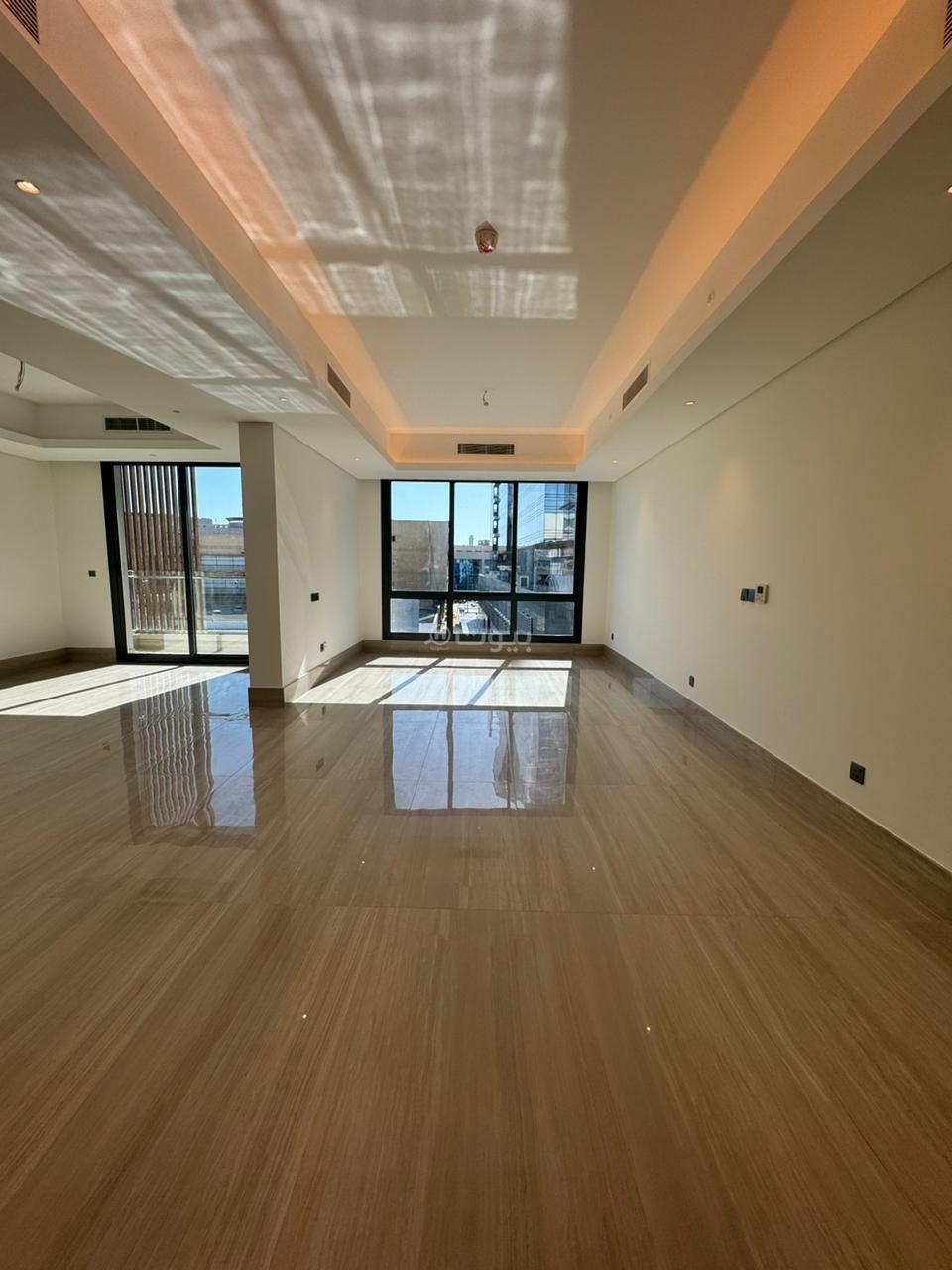 شقة 5 غرف في السلامة