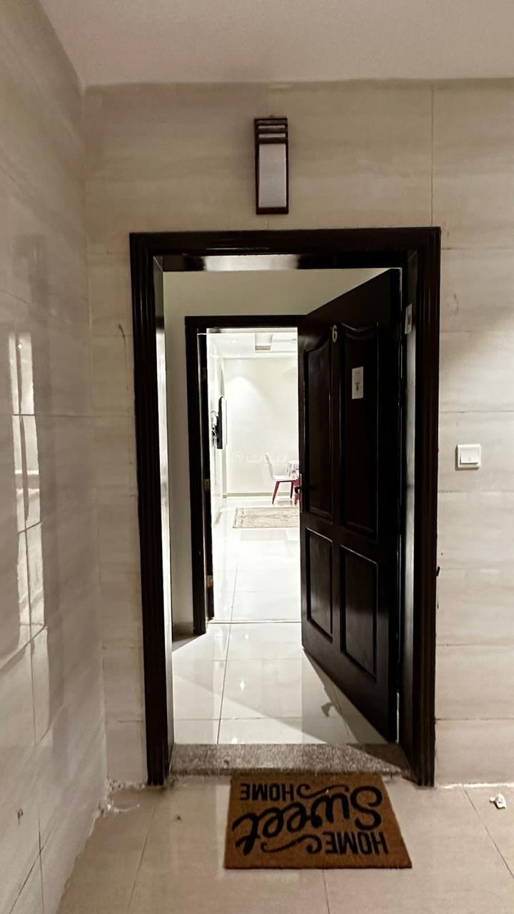 شقة 3 غرف في النزهة