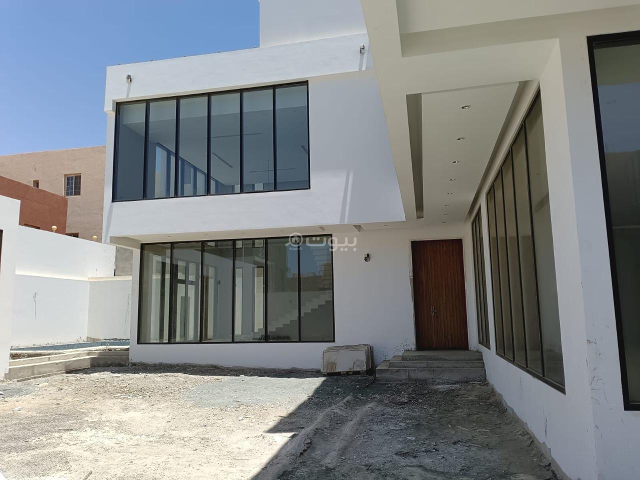 فيلا 7 غرف في الزمرد