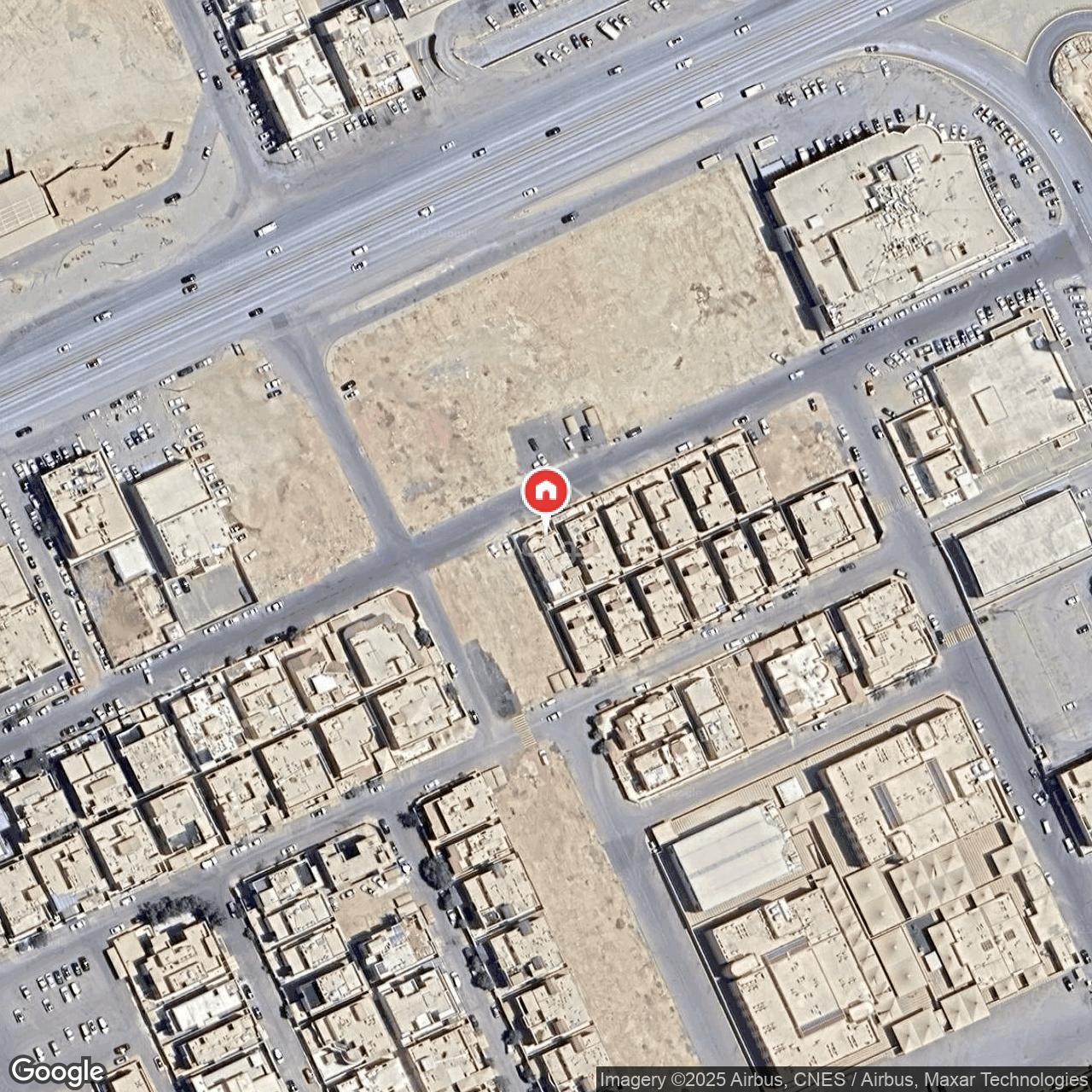 شقة  في الندى