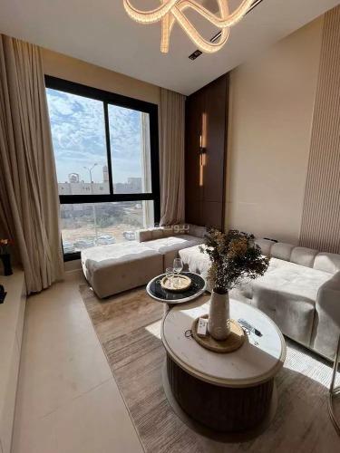 شقة 3 غرف في العارض