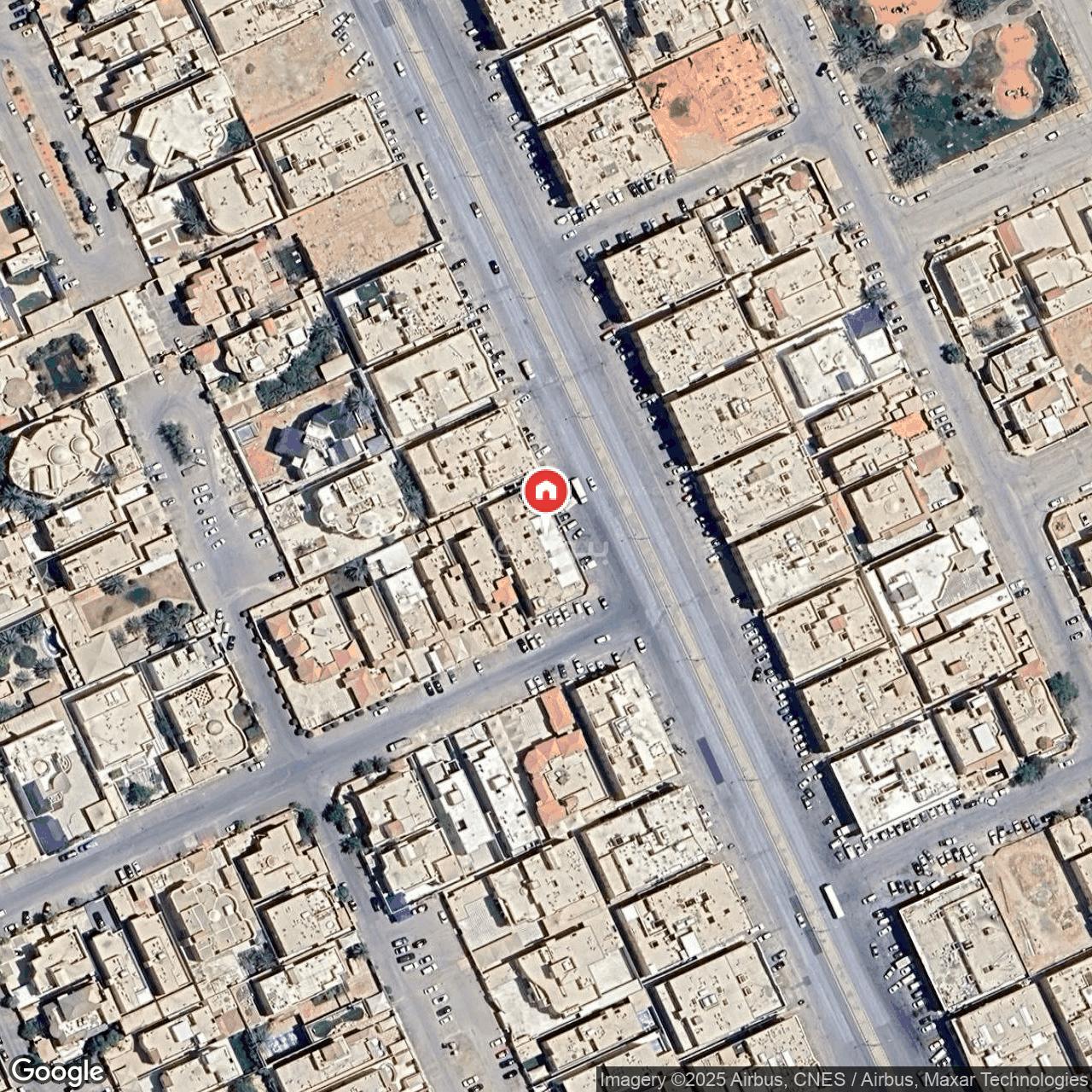 شقة  في الحمراء