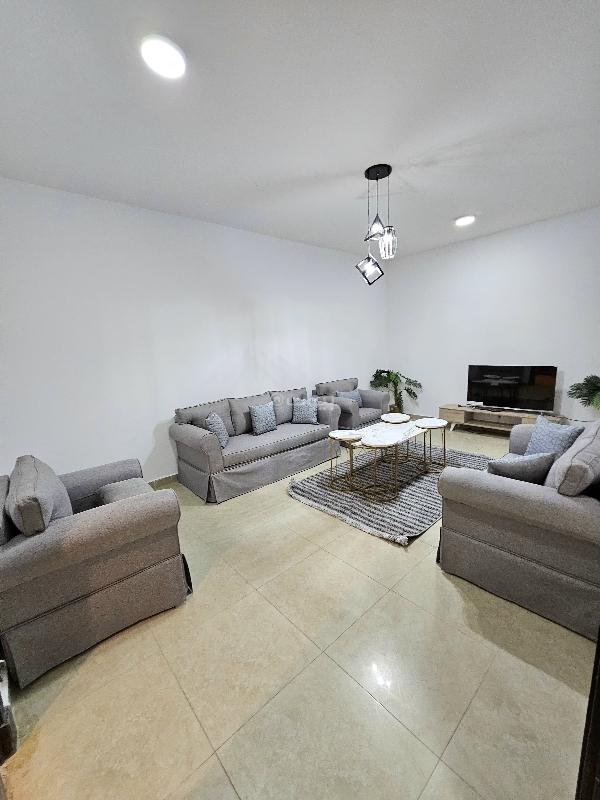 شقة 1 غرف في الملقا