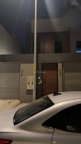 فيلا 3 غرف في مطار الملك خالد الدولي