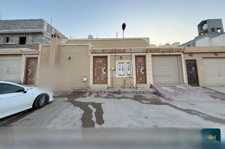 فيلا 6 غرف في طويق