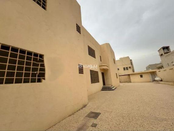 7 bedroom villa in Al Uraija Al Gharbiyah
