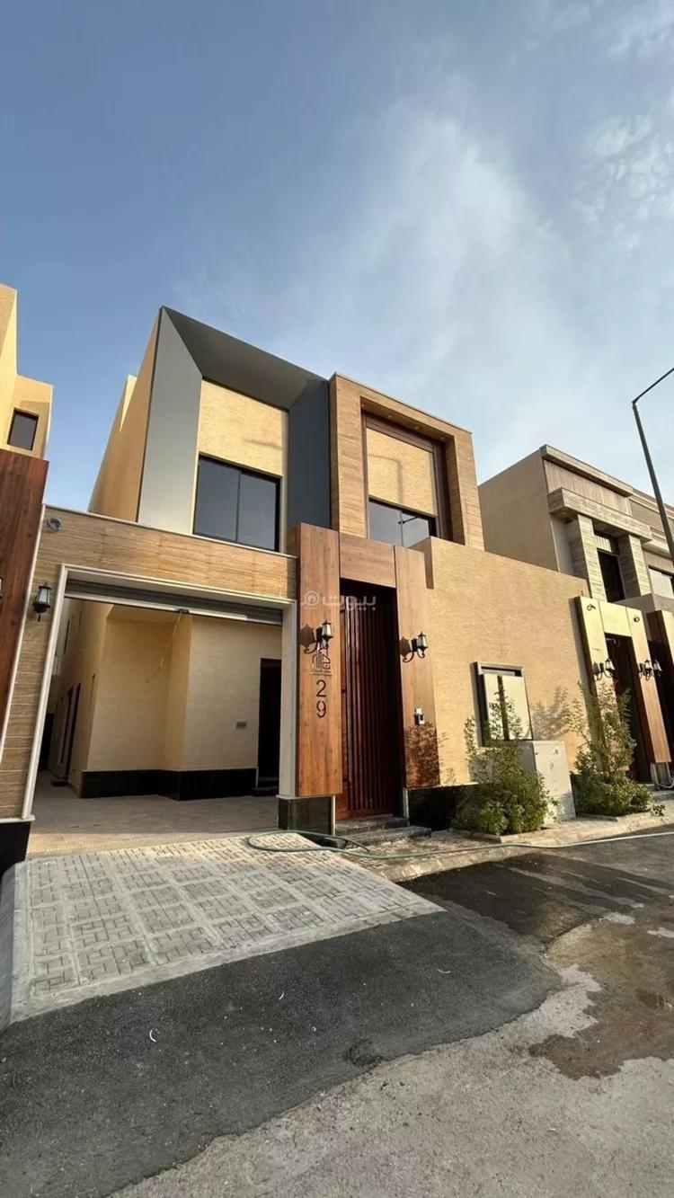 5 bedroom villa in Al Rimal