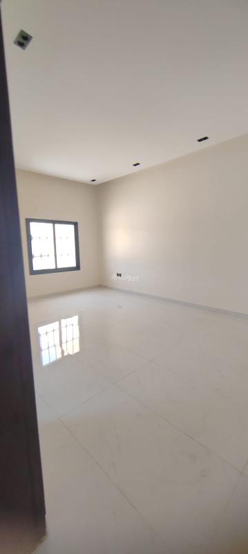 فيلا 5 غرف في الجنادرية