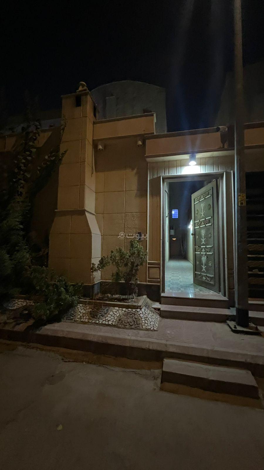 فيلا 4 غرف في المونسية