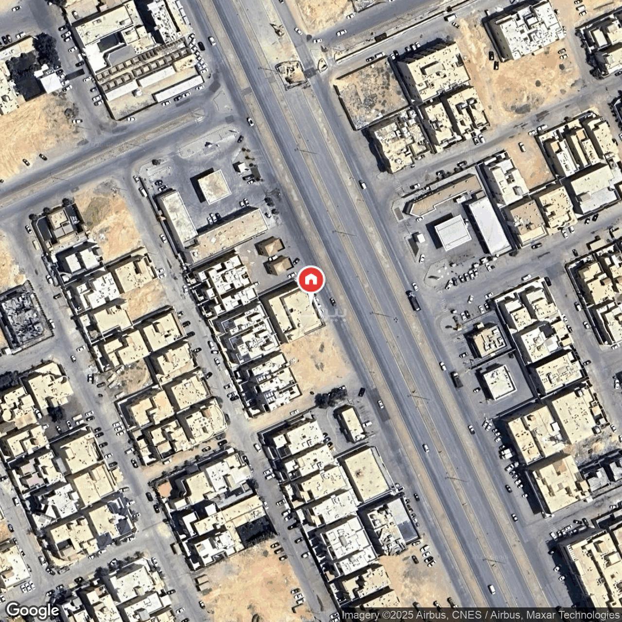 مكتب 900 م² في العارض