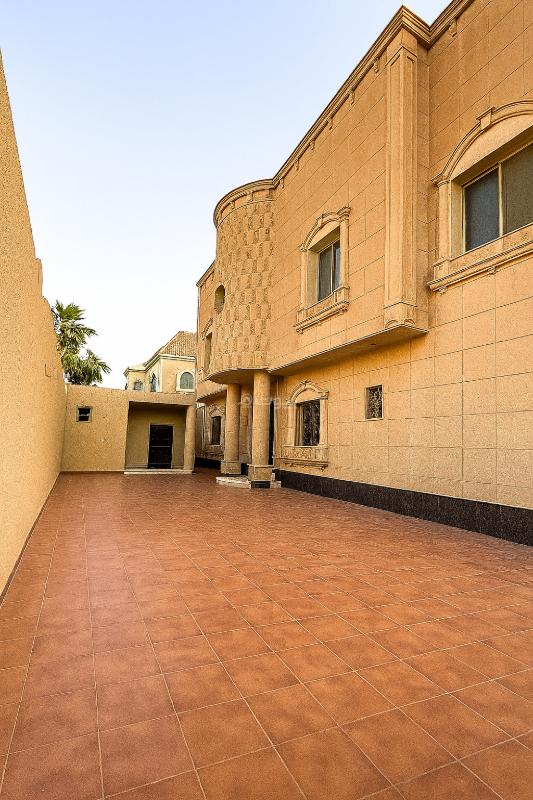 11 bedroom villa in An Nafal