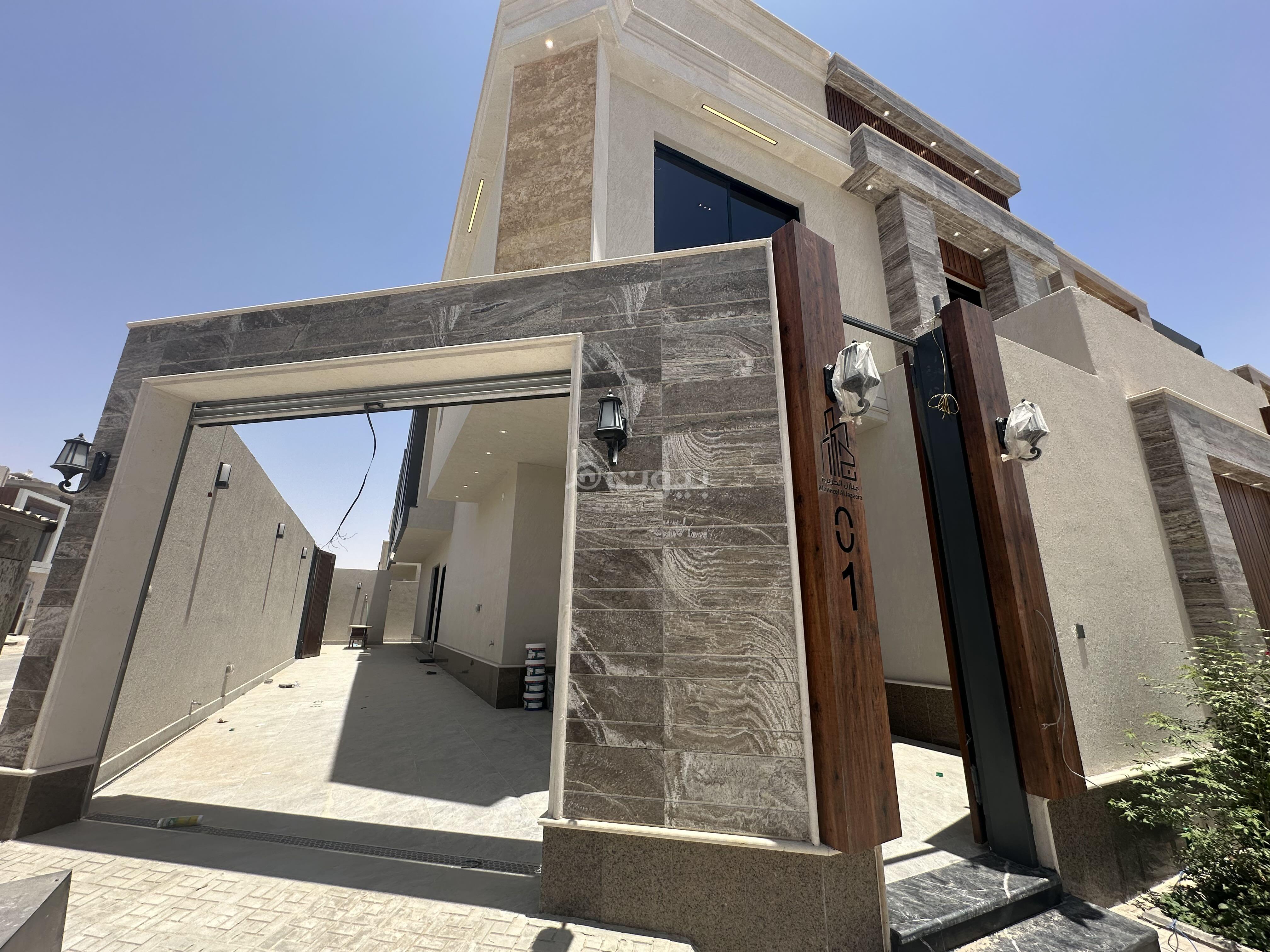 5 bedroom villa in Al Rimal