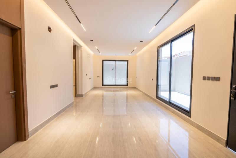 فيلا 5 غرف في الرمال