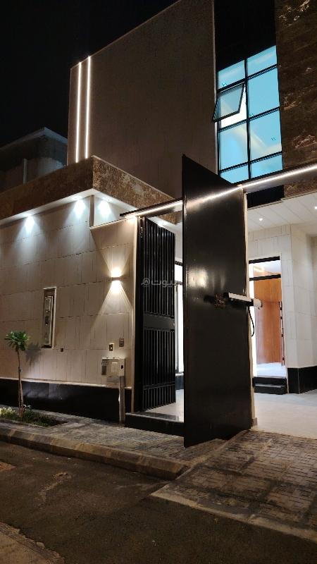 فيلا 8 غرف في الخليج