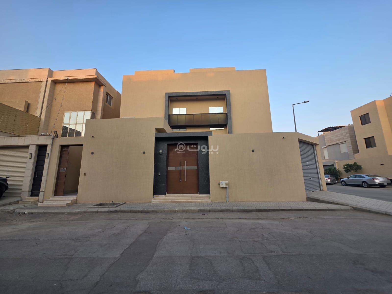 شقة 4 غرف في العارض