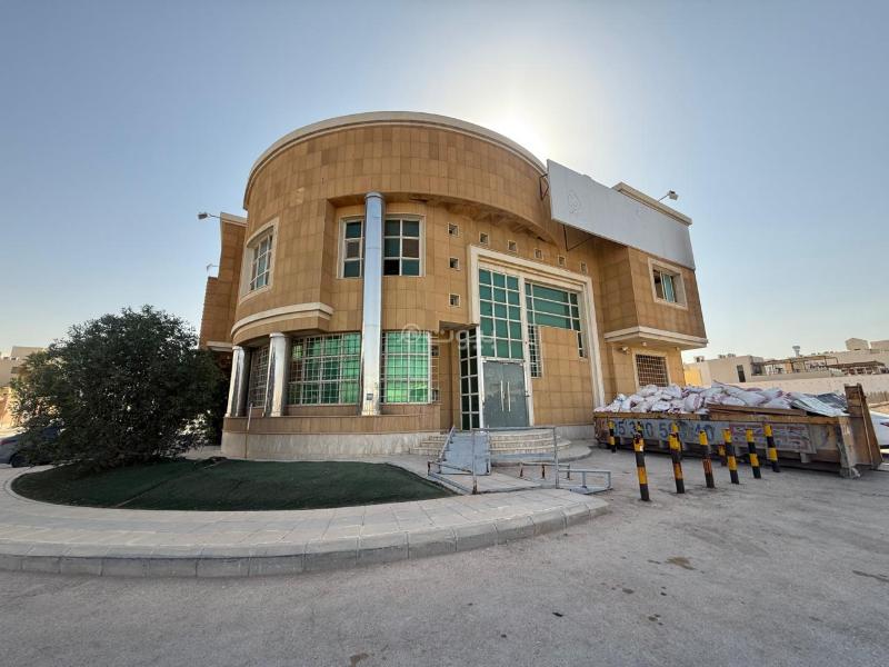 عمارة 1139 م² في نمار