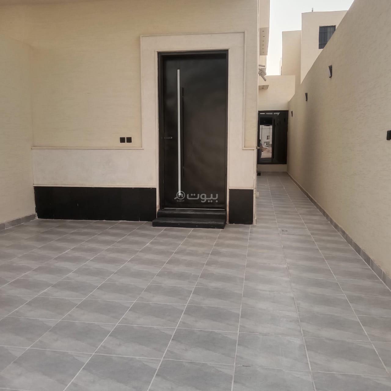 شقة 4 غرف في الجنادرية