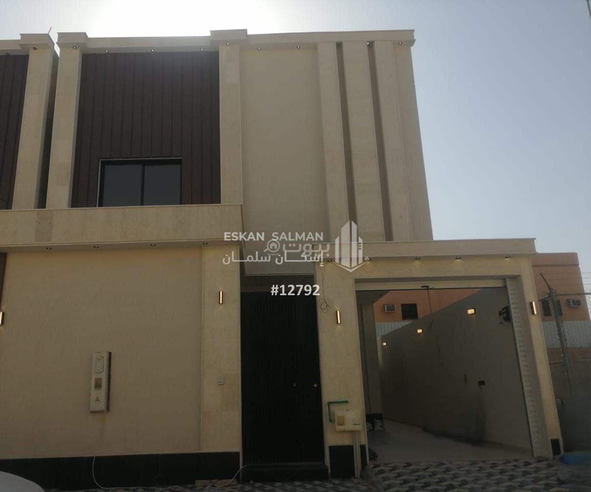 فيلا 7 غرف في طويق