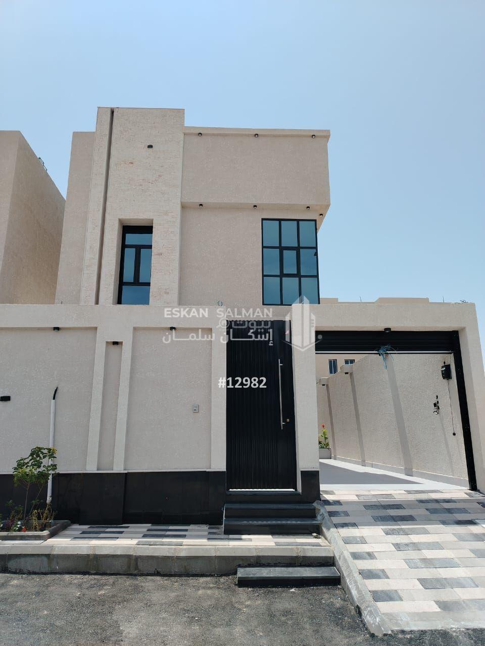 9 bedroom villa in Ash Shulah