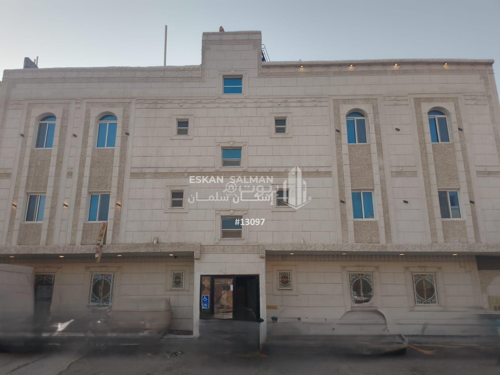 شقة 5 غرف في النور