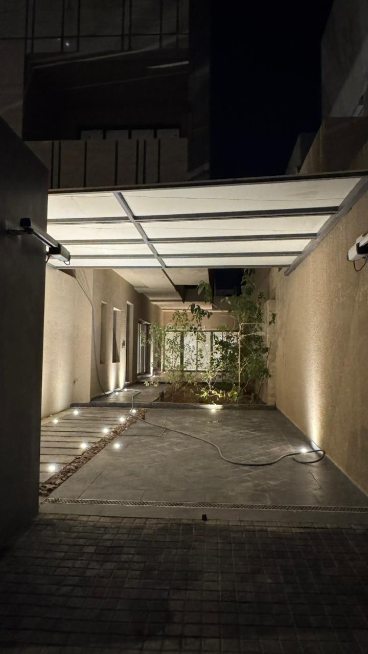 شقة 3 غرف في العارض